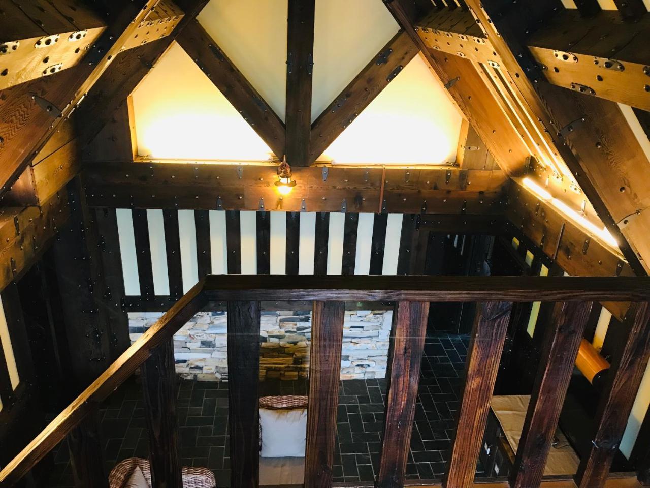 רן-איי Black Forest Manor מראה חיצוני תמונה