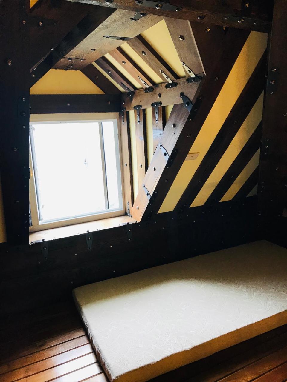 רן-איי Black Forest Manor מראה חיצוני תמונה