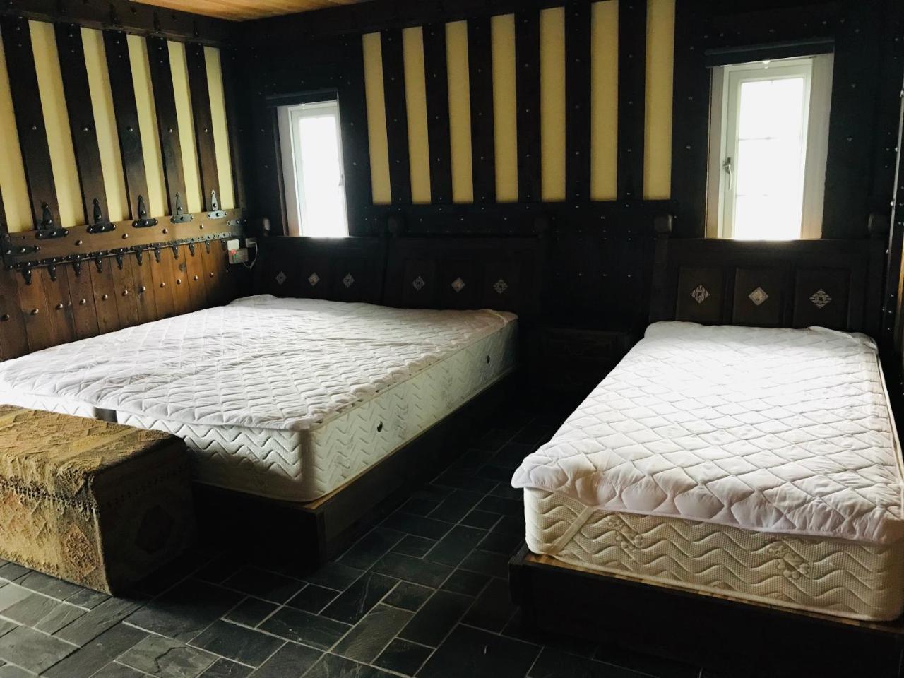 רן-איי Black Forest Manor מראה חיצוני תמונה